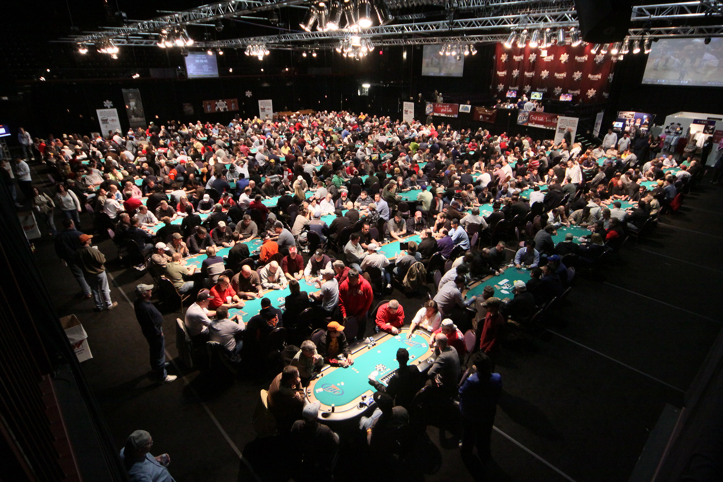 Las Vegas Poker Tournaments 2021