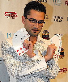 Antonio Esfandiari