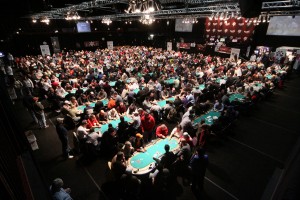 World Series of Poker, WSOP 2014, Main Event, coin flip satellites