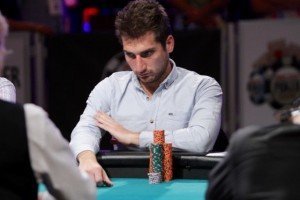 Federico Butteroni outlasted Daniel Negreanu to reach the November Nine, and now the Italian player is leaning on Phil Hellmuth for advice heading into poker's most celebrated table. (Image: John Locher/Associated Press) 