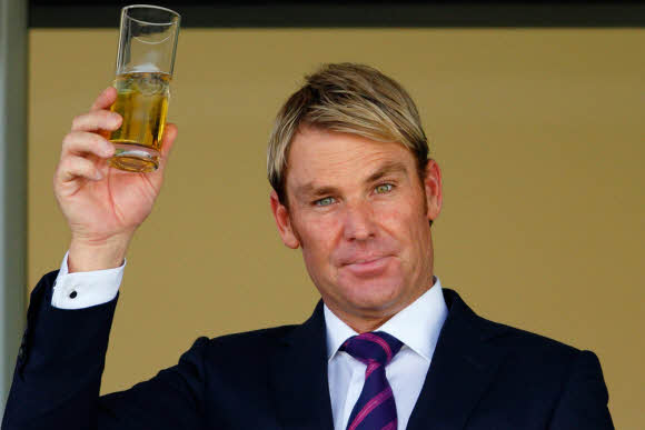 Shane Warne donates $340,000 to Will Murray.