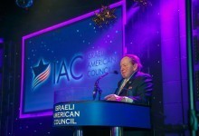 Sheldon Adelson Hints at Backing Fellow Billionaire Donald Trump for President