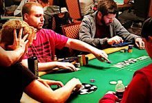 2016 World Series of Poker Daily Update:  Summer Solstice Winding Down, Gold for Zaichenko