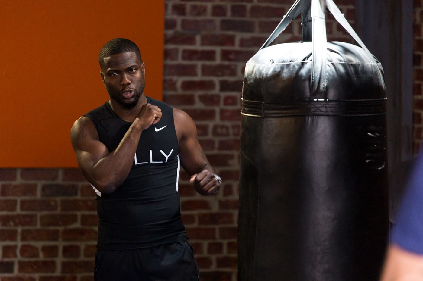  Kevin Hart boxing. 